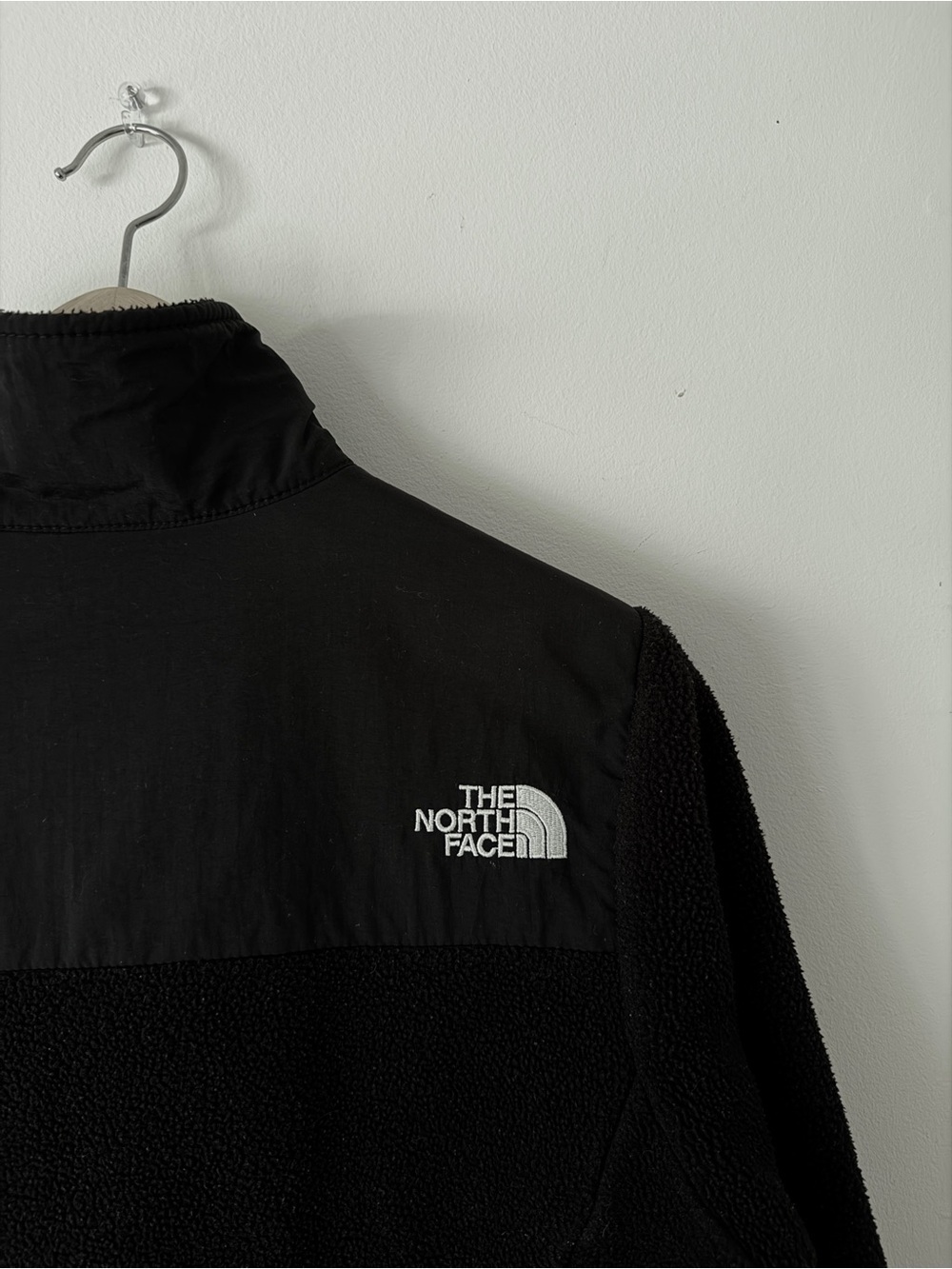 The North Face Women's Black Fleece Performance Jacket - Vintage TNF - Small - Picture 7 of 10